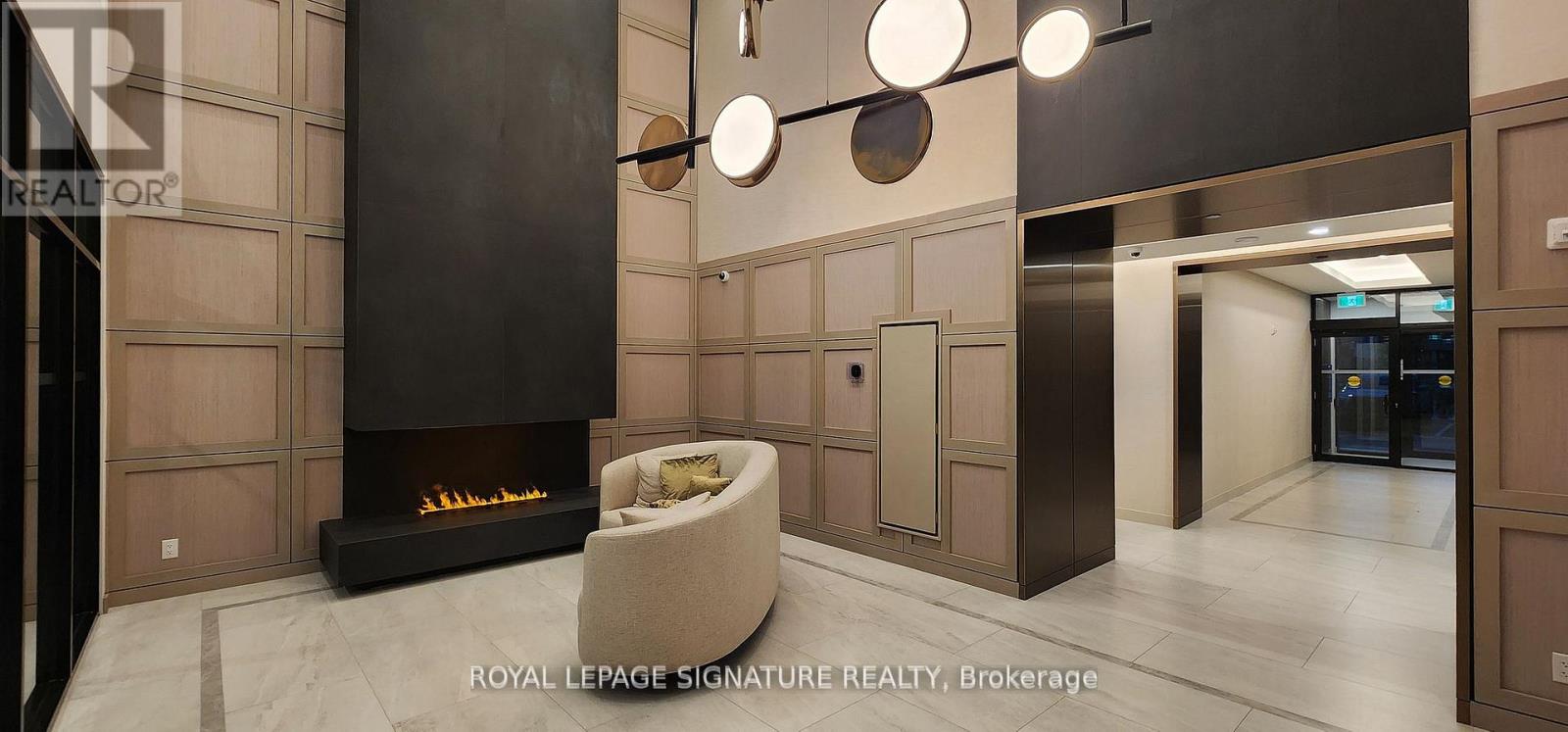 404 - 3285 Carding Mill Trail, Oakville, Ontario  L6M 5P7 - Photo 4 - W12800302