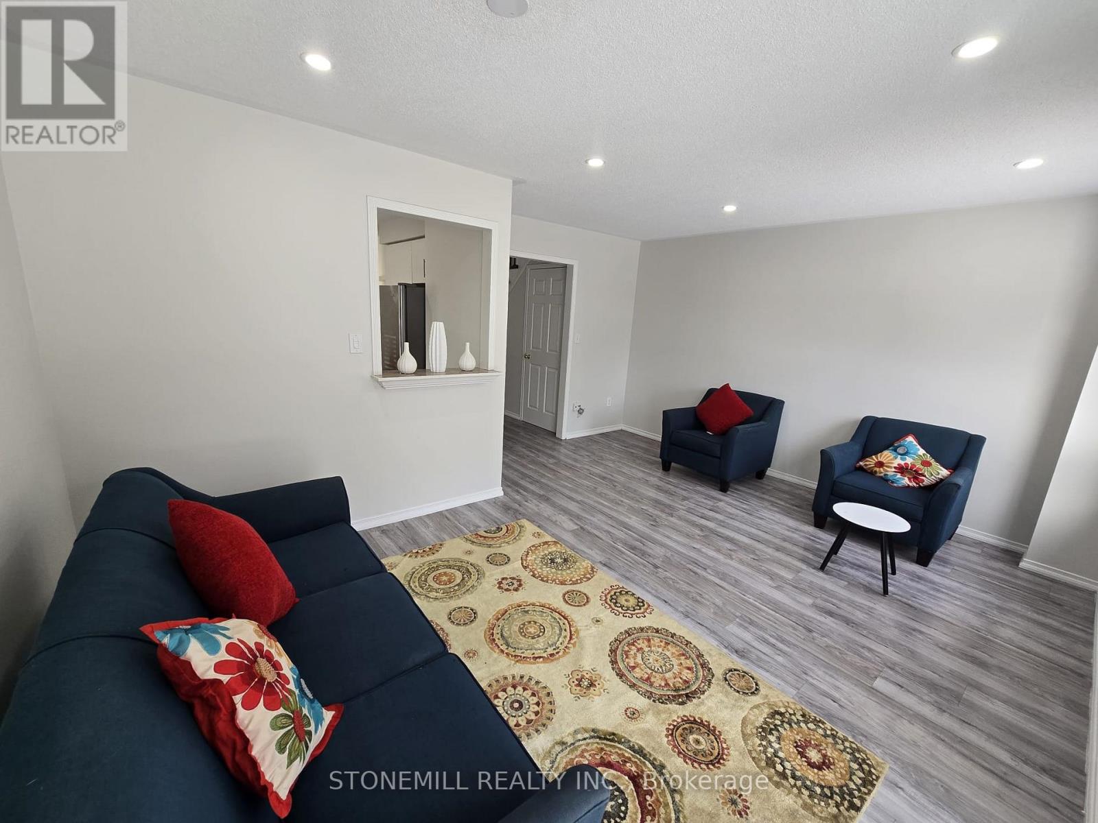 6798 Bansbridge Crescent, Mississauga, Ontario  L5N 6T3 - Photo 6 - W12800326