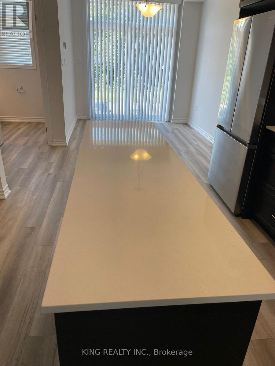 21 - 290 Equestrian Way, Cambridge, Ontario  N3E 0E7 - Photo 4 - X12800244