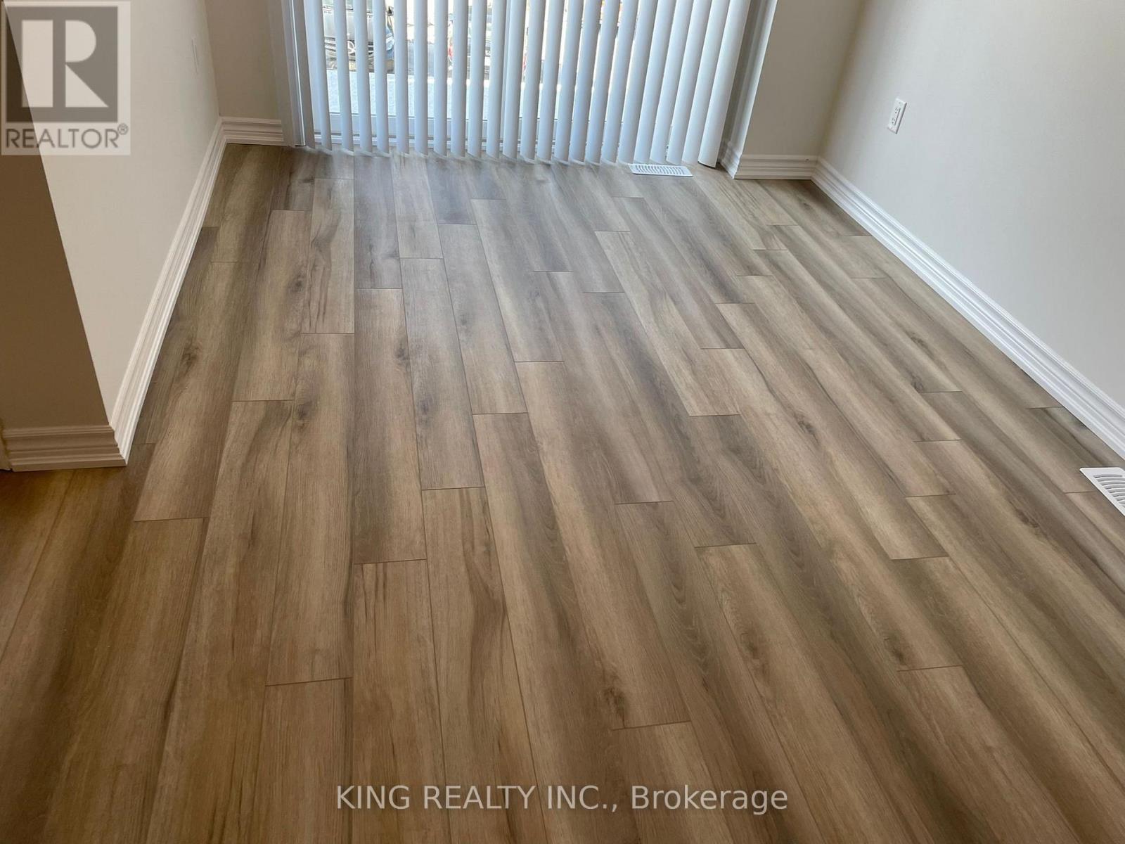 21 - 290 Equestrian Way, Cambridge, Ontario  N3E 0E7 - Photo 9 - X12800244