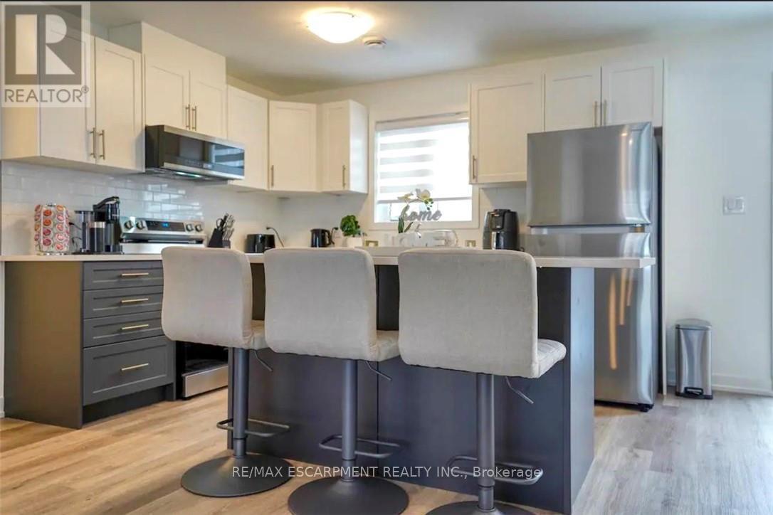 721 - 4263 FOURTH AVENUE, Niagara Falls, Ontario