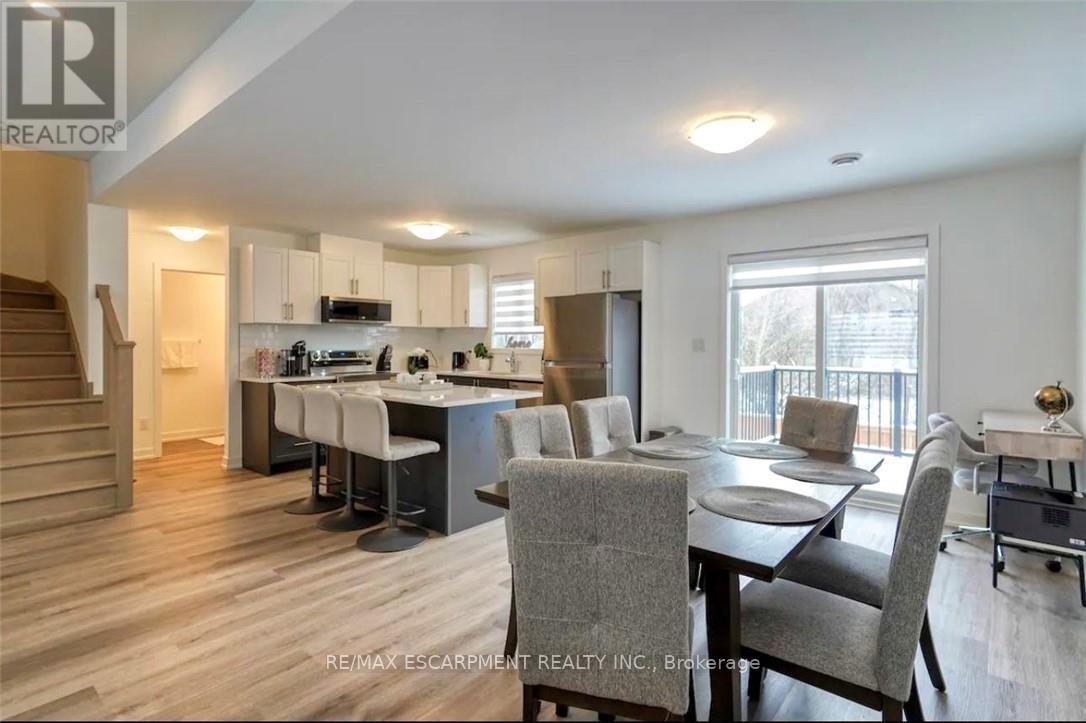 721 - 4263 Fourth Avenue, Niagara Falls, Ontario  L2E 0C2 - Photo 6 - X12800254