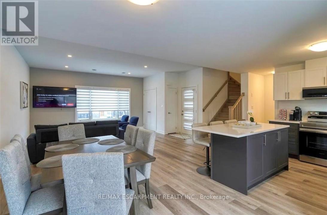 721 - 4263 Fourth Avenue, Niagara Falls, Ontario  L2E 0C2 - Photo 9 - X12800254