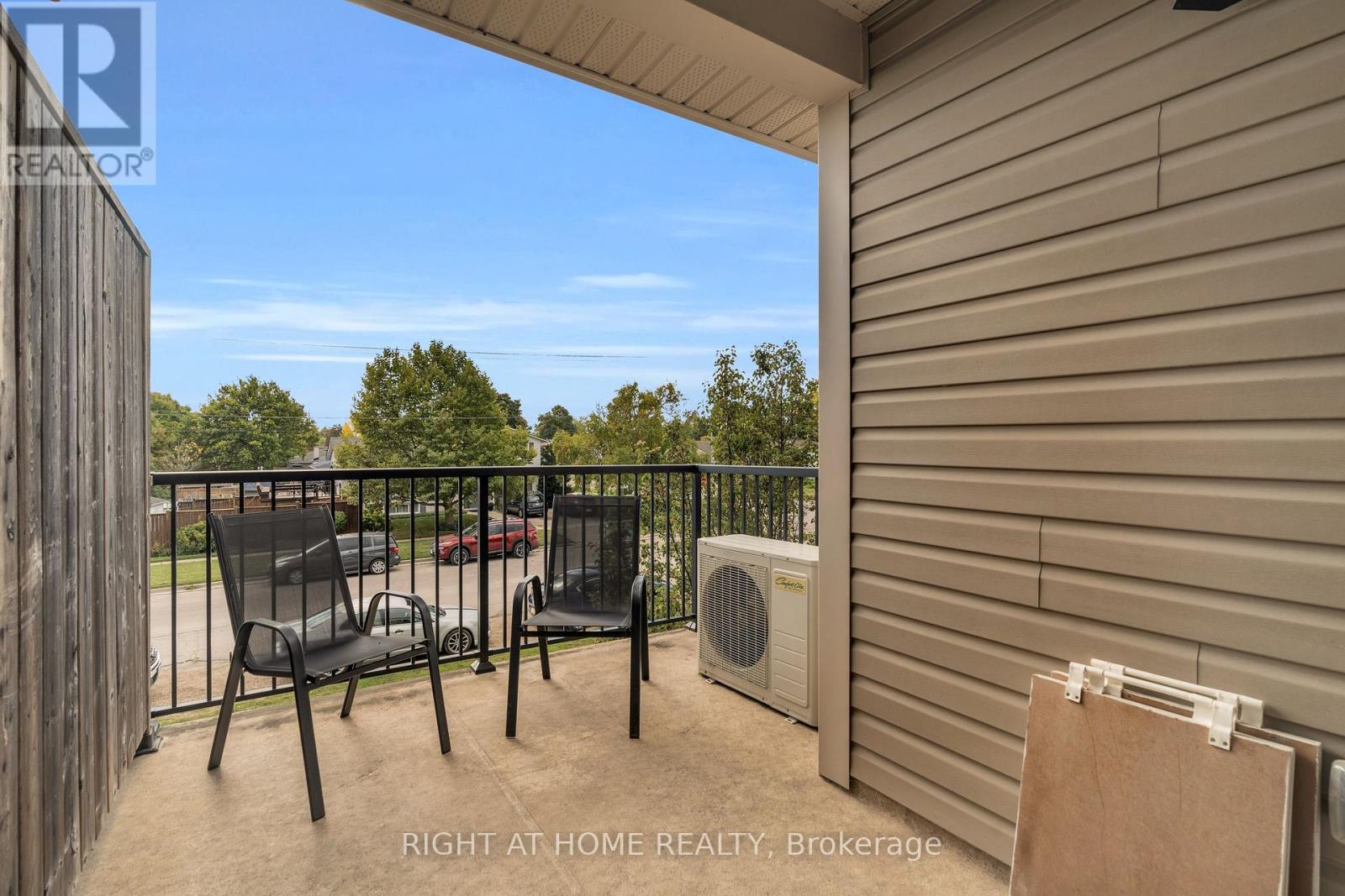 B - 630 Woodlawn Road E, Guelph, Ontario  N1E 0K4 - Photo 21 - X12800260