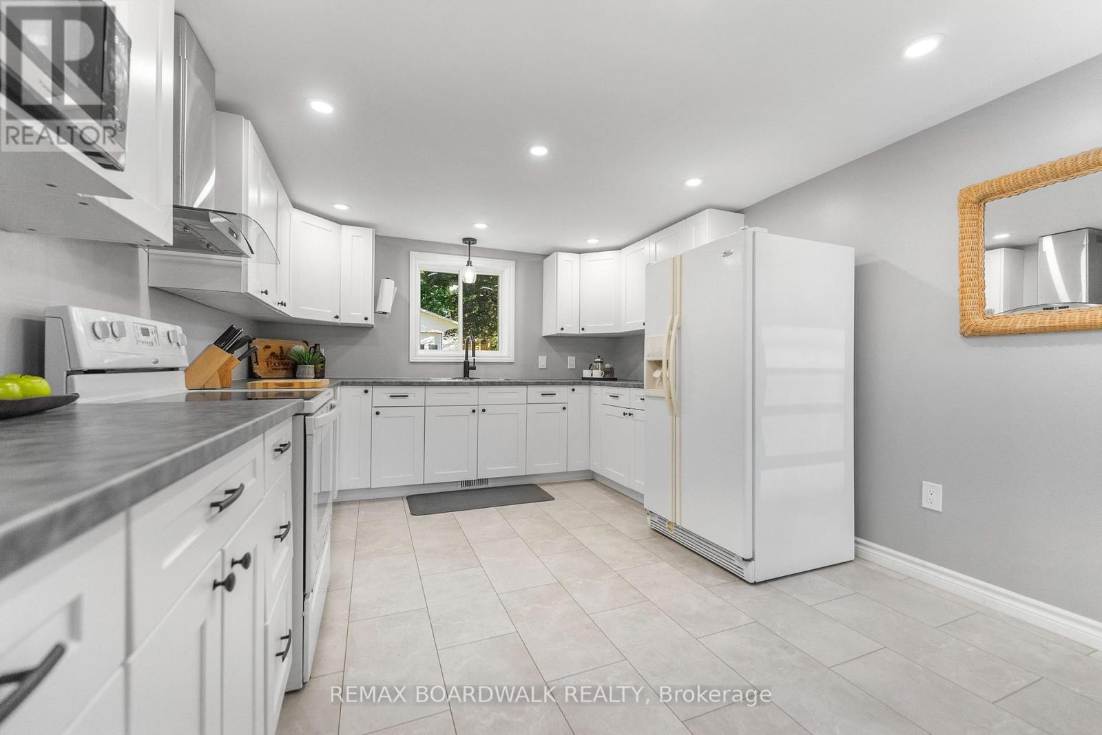 416 Dibble Street E, Prescott, Ontario  K0E 1T0 - Photo 11 - X12800332