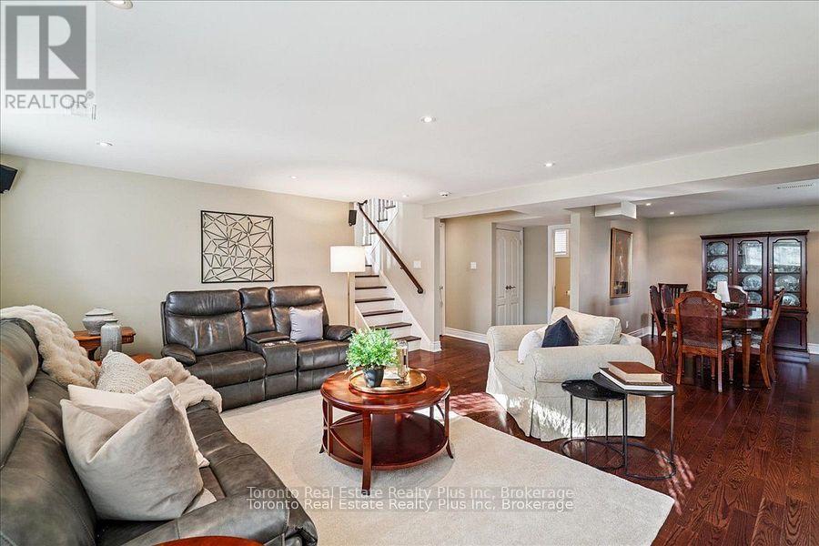 10 Sevilla Boulevard, Vaughan, Ontario  L0J 1C0 - Photo 18 - N12800340