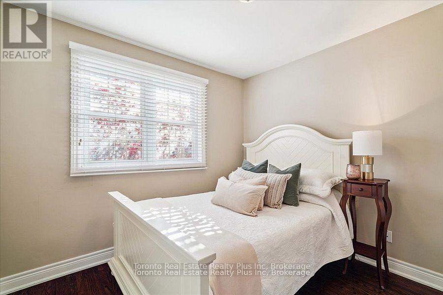 10 Sevilla Boulevard, Vaughan, Ontario  L0J 1C0 - Photo 27 - N12800340