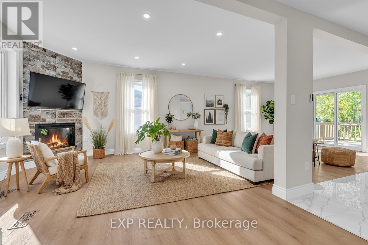 276 FOSTER AVENUE, Belleville, Ontario