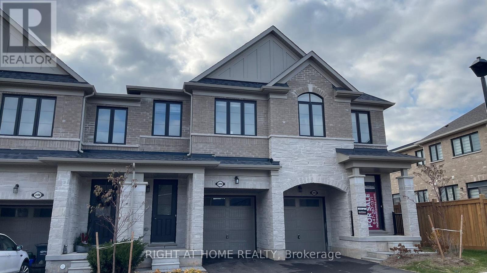 2090 COPPENWOOD COMMON, Burlington, Ontario
