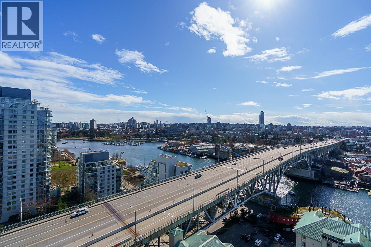 2207 1500 Howe Street, Vancouver, British Columbia  V6Z 2N1 - Photo 2 - R3091372