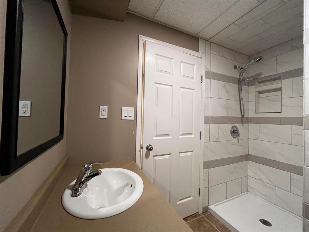 39 Whitby Crescent, Steinbach, Manitoba  R5G 0B4 - Photo 11 - 202602947