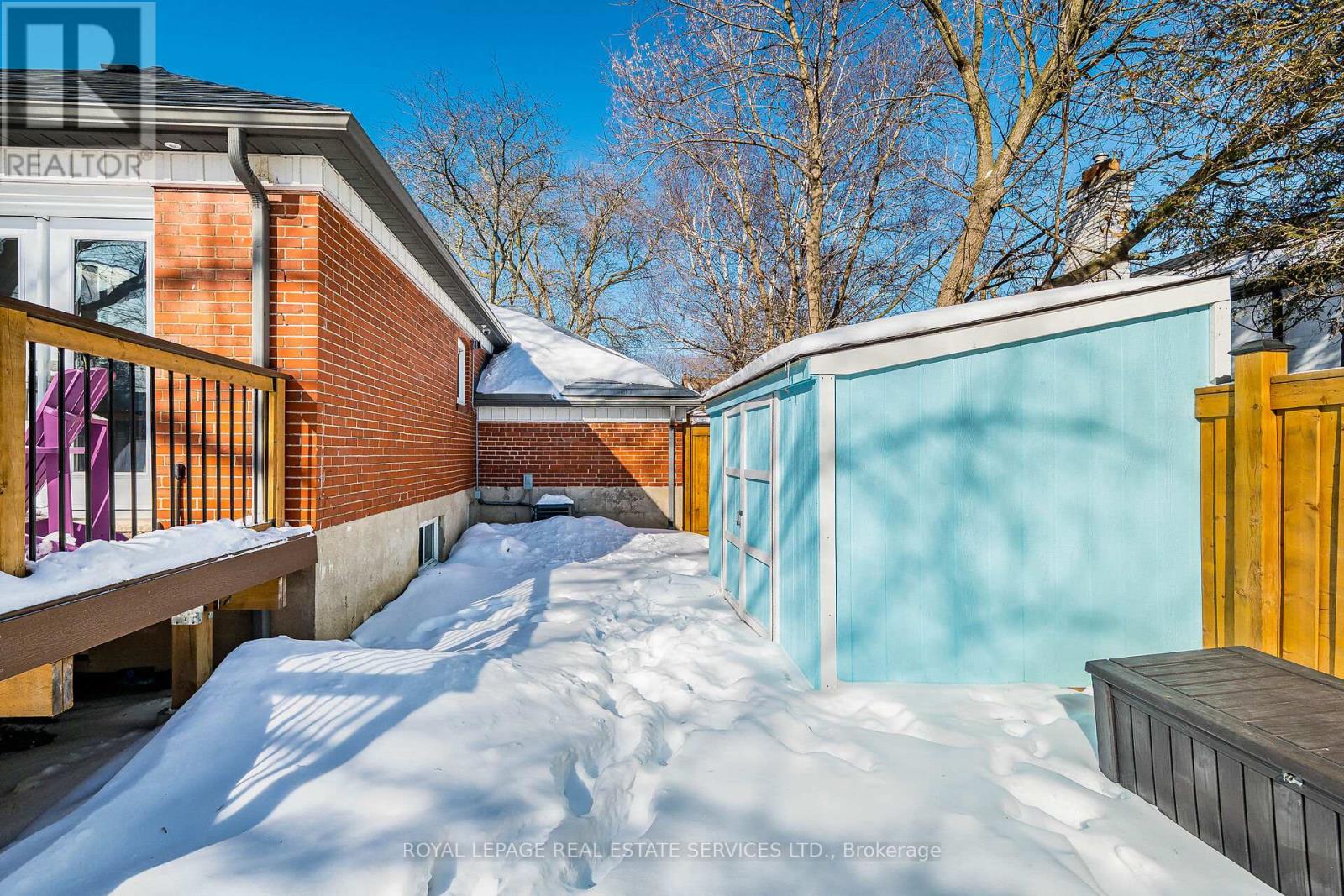 41 Ash Crescent, Toronto, Ontario  M8W 1E4 - Photo 39 - W12799280