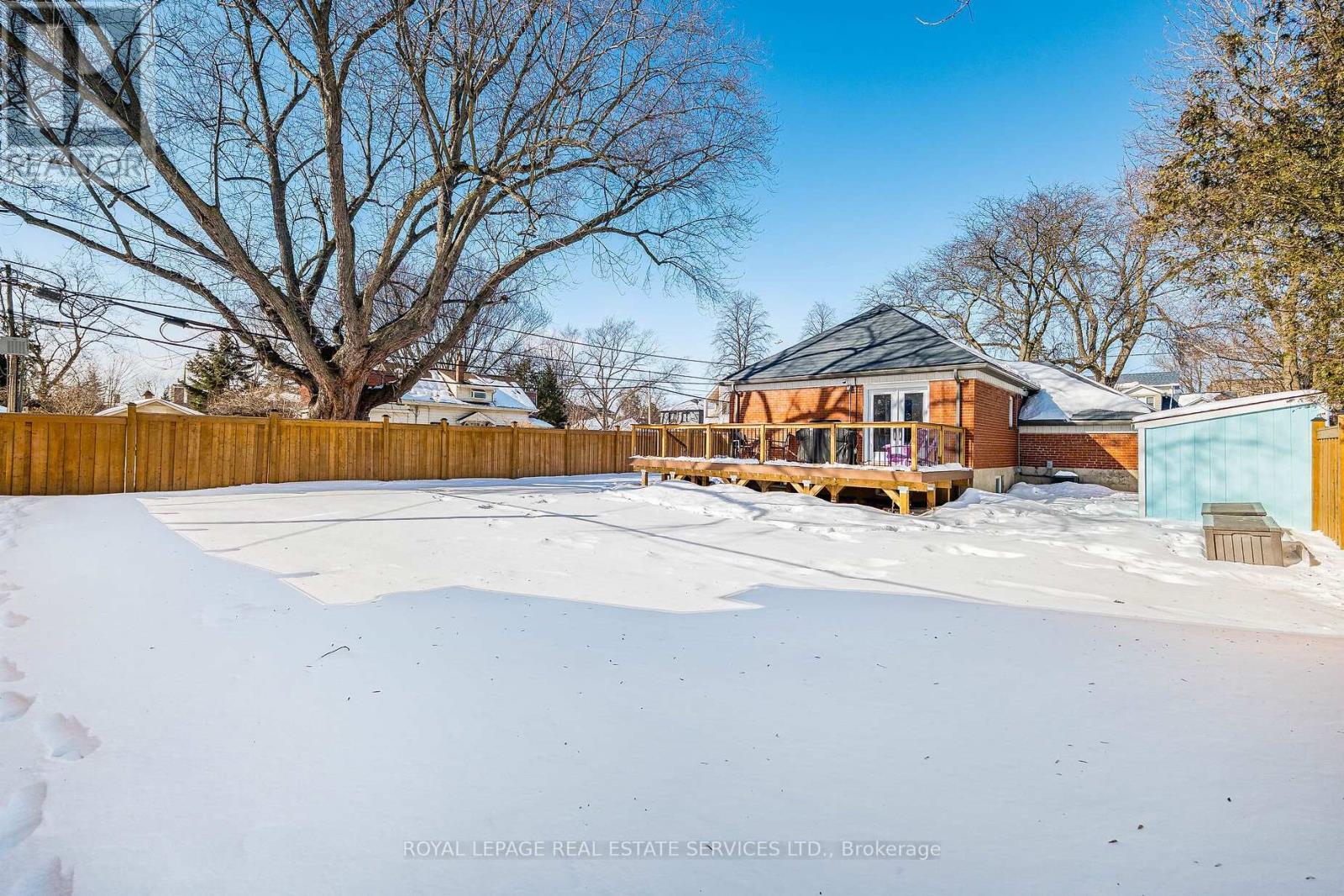 41 Ash Crescent, Toronto, Ontario  M8W 1E4 - Photo 41 - W12799280