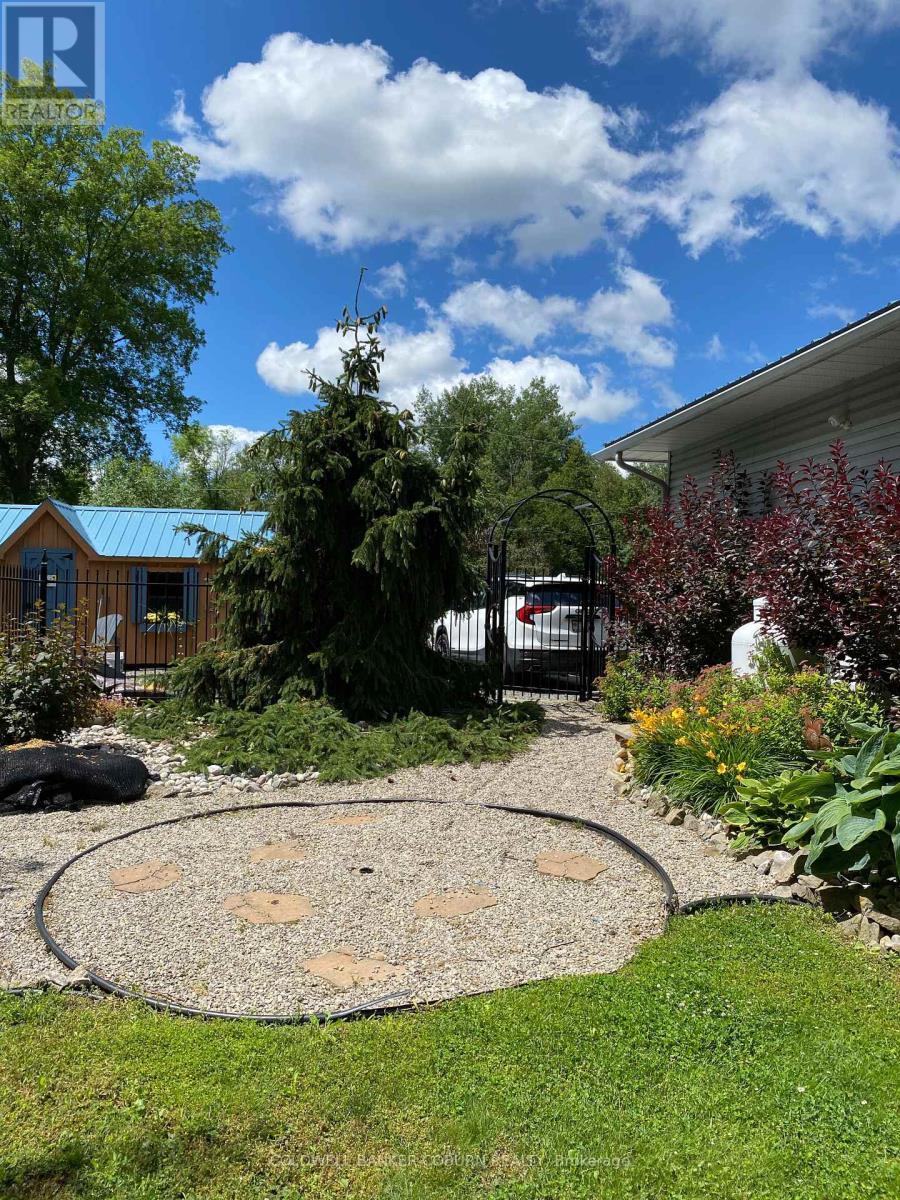 6167 Burritts Rapids Road, North Grenville, Ontario  K0G 1N0 - Photo 47 - X12800366