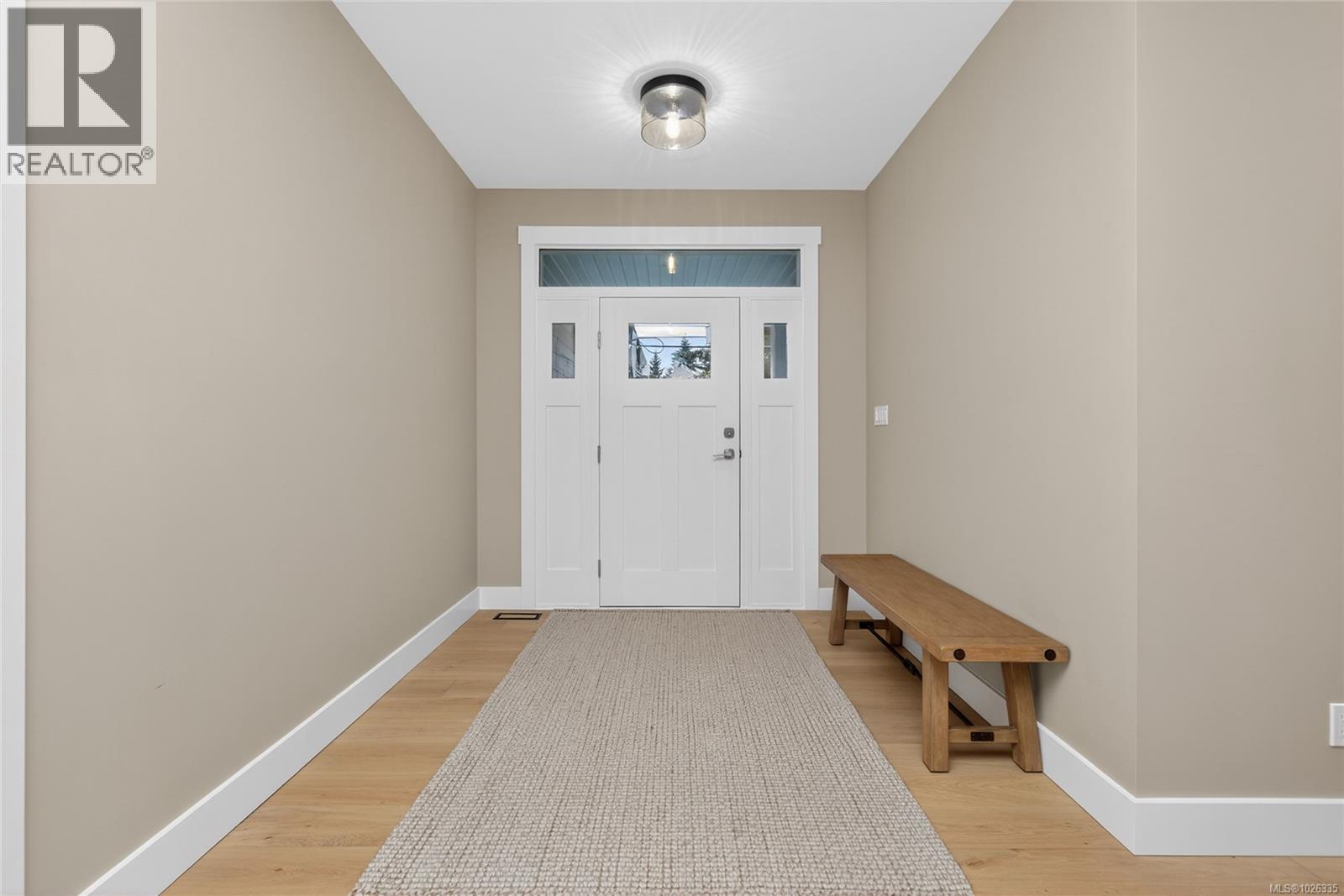 8968 Henderson Ave, Black Creek, British Columbia  V9J 1A4 - Photo 6 - 1026335