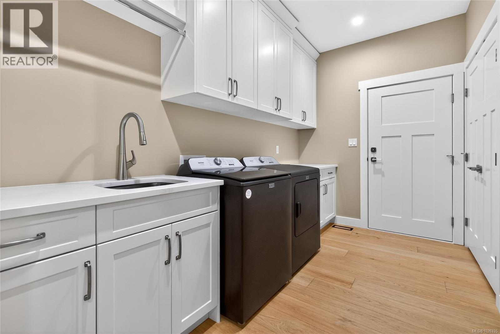 8968 Henderson Ave, Black Creek, British Columbia  V9J 1A4 - Photo 36 - 1026335