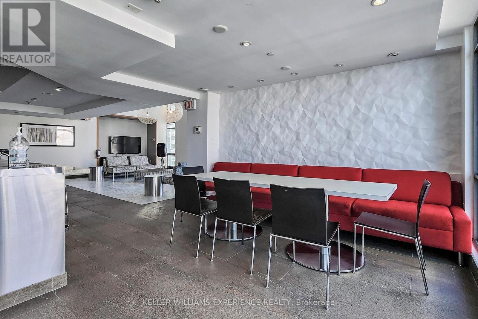 4009 - 11 Brunel Court, Toronto, Ontario  M5V 3Y3 - Photo 28 - C12800358