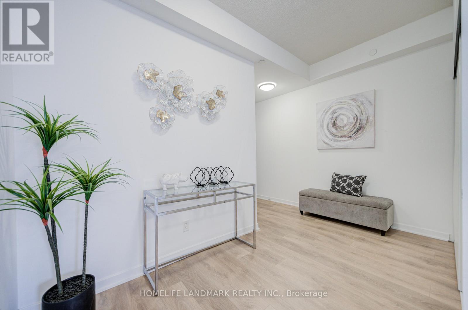 907 - 38 Forest Manor Road, Toronto, Ontario  M2J 0H4 - Photo 5 - C12800362