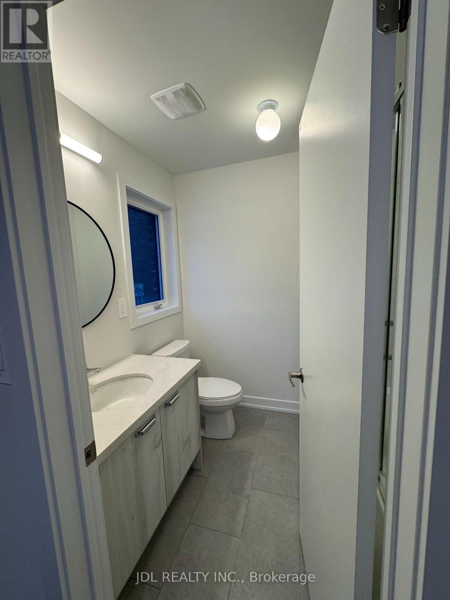 12 Robert Gilpin Lane, Richmond Hill, Ontario  L4B 0J6 - Photo 15 - N12800352