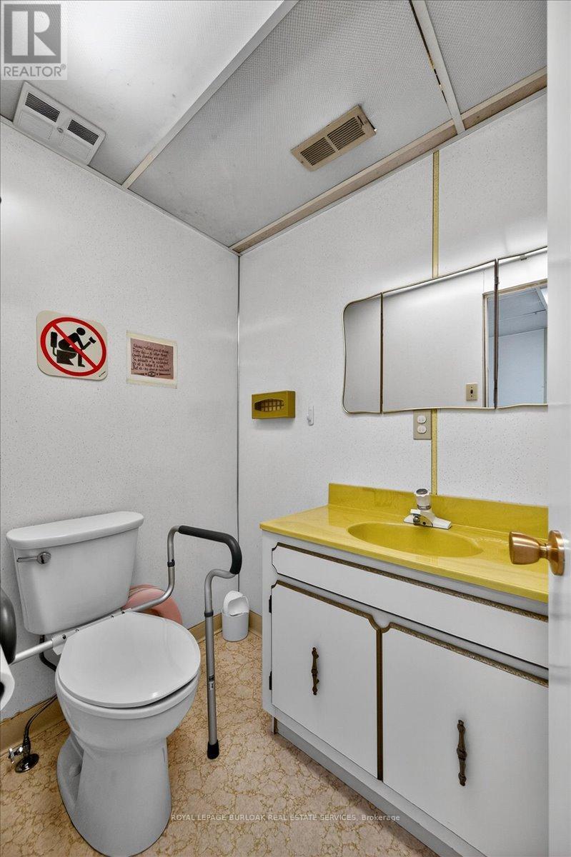 288 Trafalgar Road, Oakville, Ontario  L6J 3H2 - Photo 31 - W12800350