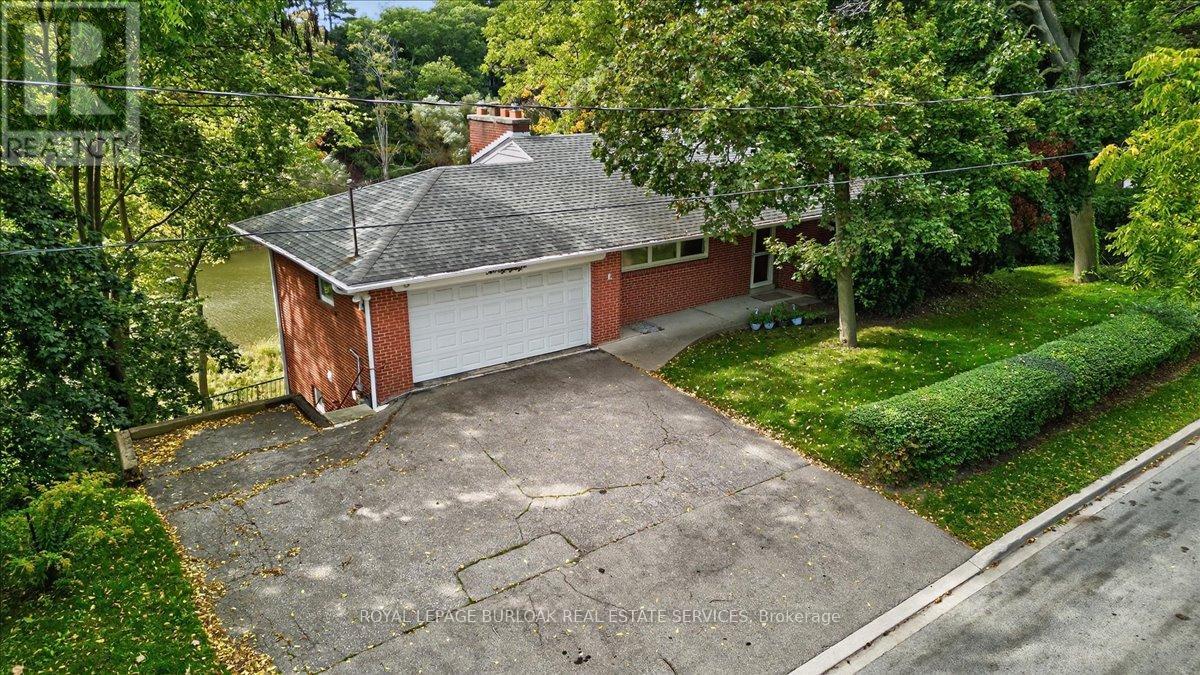 288 Trafalgar Road, Oakville, Ontario  L6J 3H2 - Photo 4 - W12800350