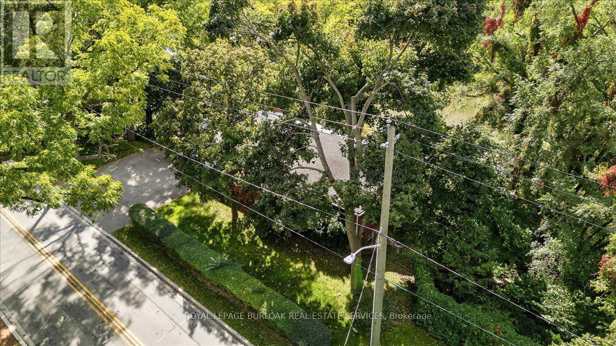 288 Trafalgar Road, Oakville, Ontario  L6J 3H2 - Photo 6 - W12800350