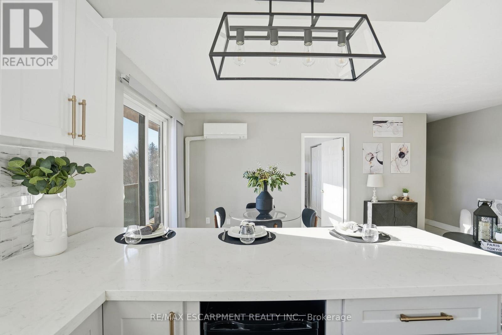 38 - 2373 King Street E, Hamilton, Ontario  L8K 1X9 - Photo 14 - X12800346