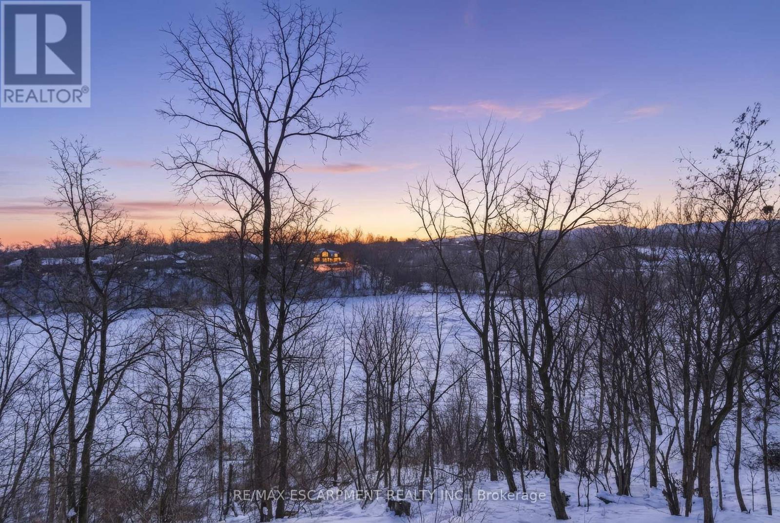 38 - 2373 King Street E, Hamilton, Ontario  L8K 1X9 - Photo 30 - X12800346