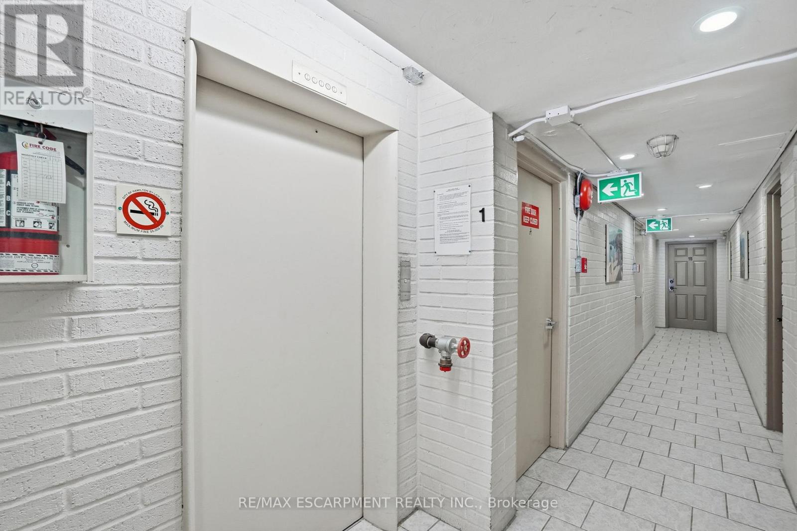 38 - 2373 King Street E, Hamilton, Ontario  L8K 1X9 - Photo 37 - X12800346