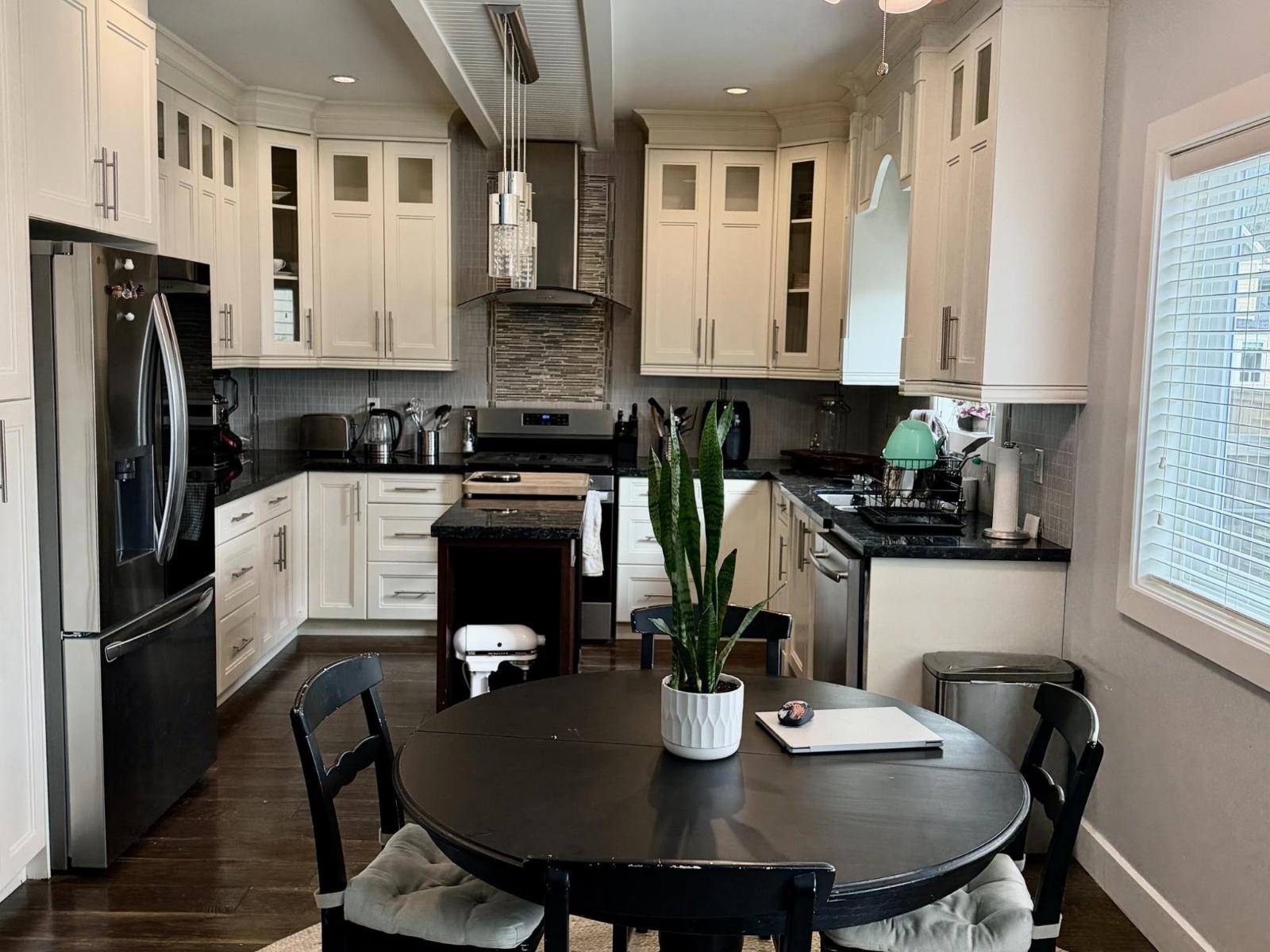 342 173a Street, Surrey, British Columbia  V3Z 2N7 - Photo 11 - R3089992