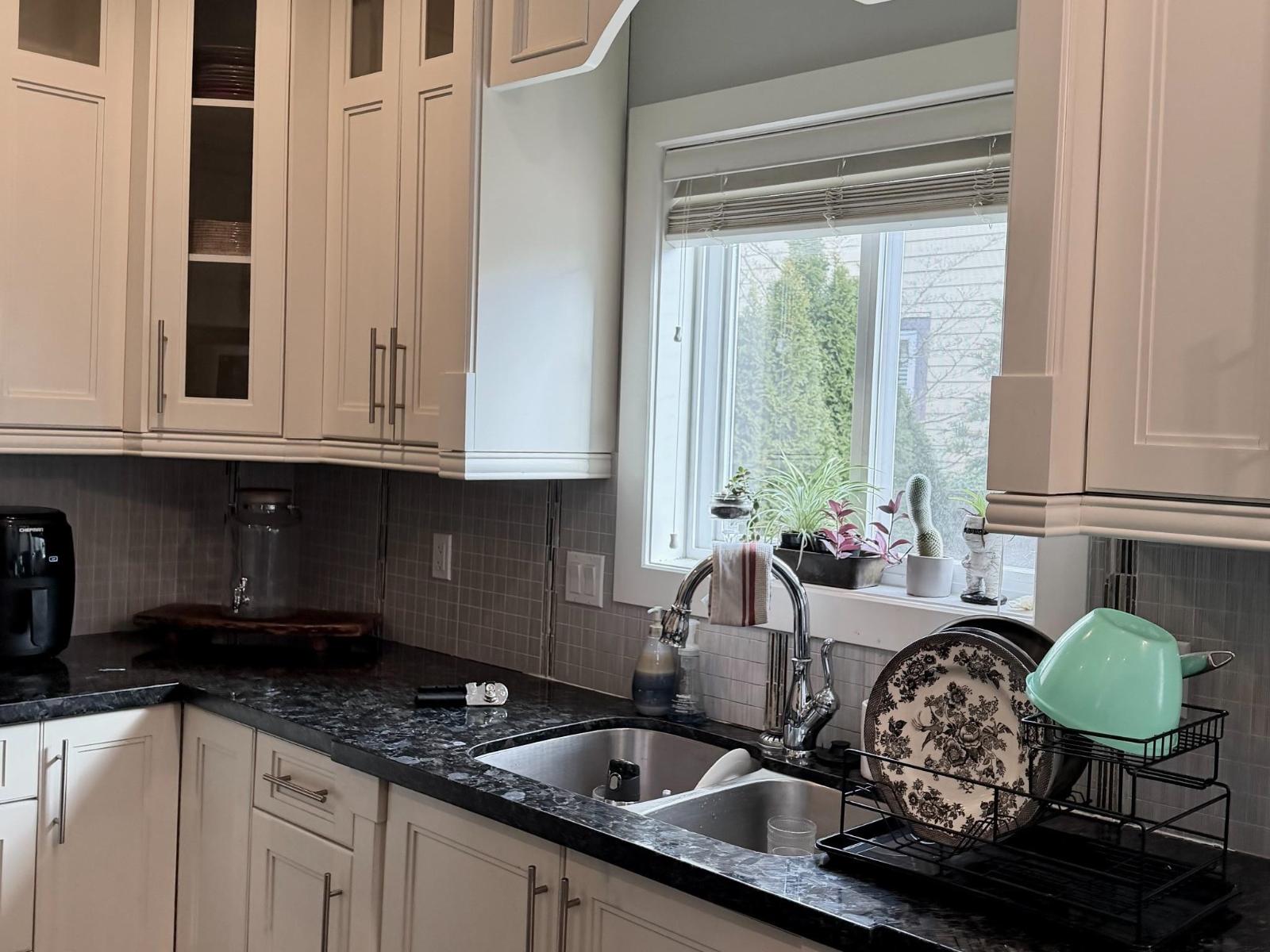 342 173a Street, Surrey, British Columbia  V3Z 2N7 - Photo 14 - R3089992