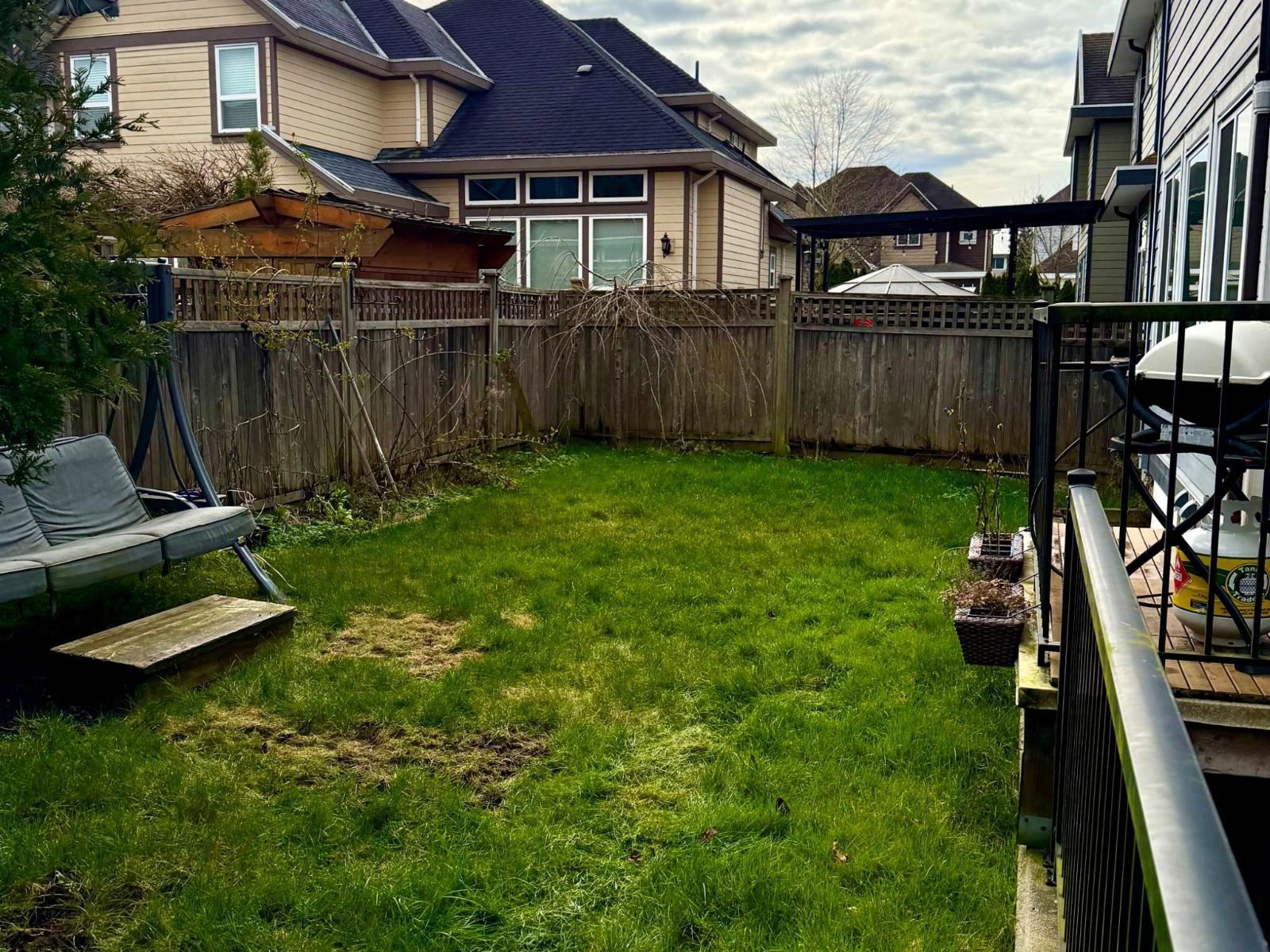 342 173a Street, Surrey, British Columbia  V3Z 2N7 - Photo 37 - R3089992