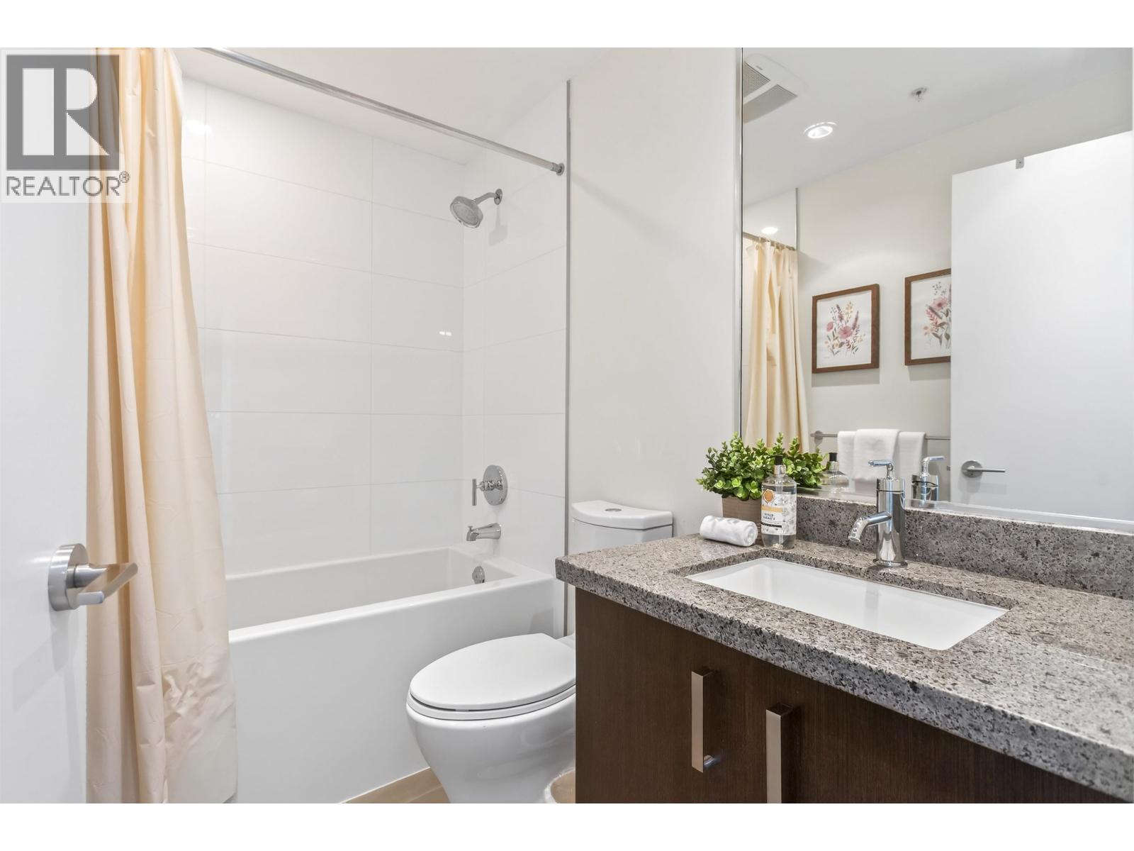 806 3008 Glen Drive, Coquitlam, British Columbia  V3B 0J5 - Photo 19 - R3091104