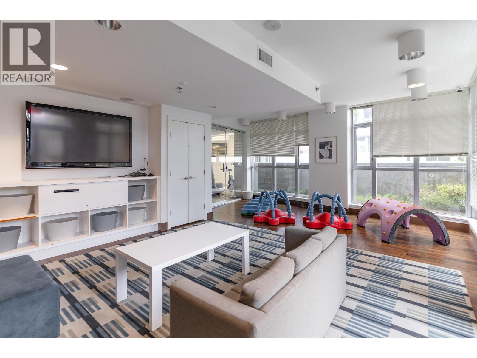 806 3008 Glen Drive, Coquitlam, British Columbia  V3B 0J5 - Photo 26 - R3091104