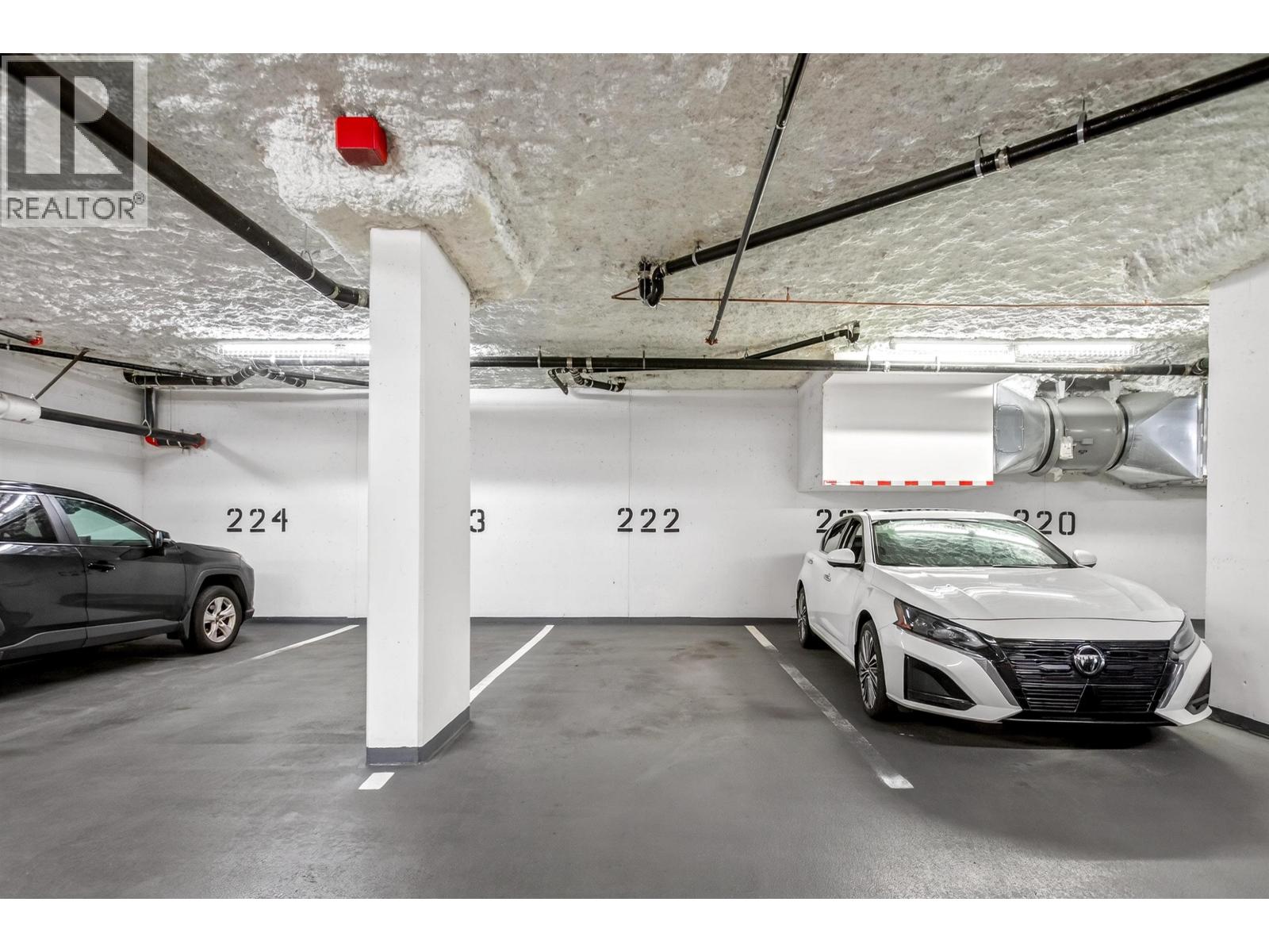 806 3008 Glen Drive, Coquitlam, British Columbia  V3B 0J5 - Photo 29 - R3091104