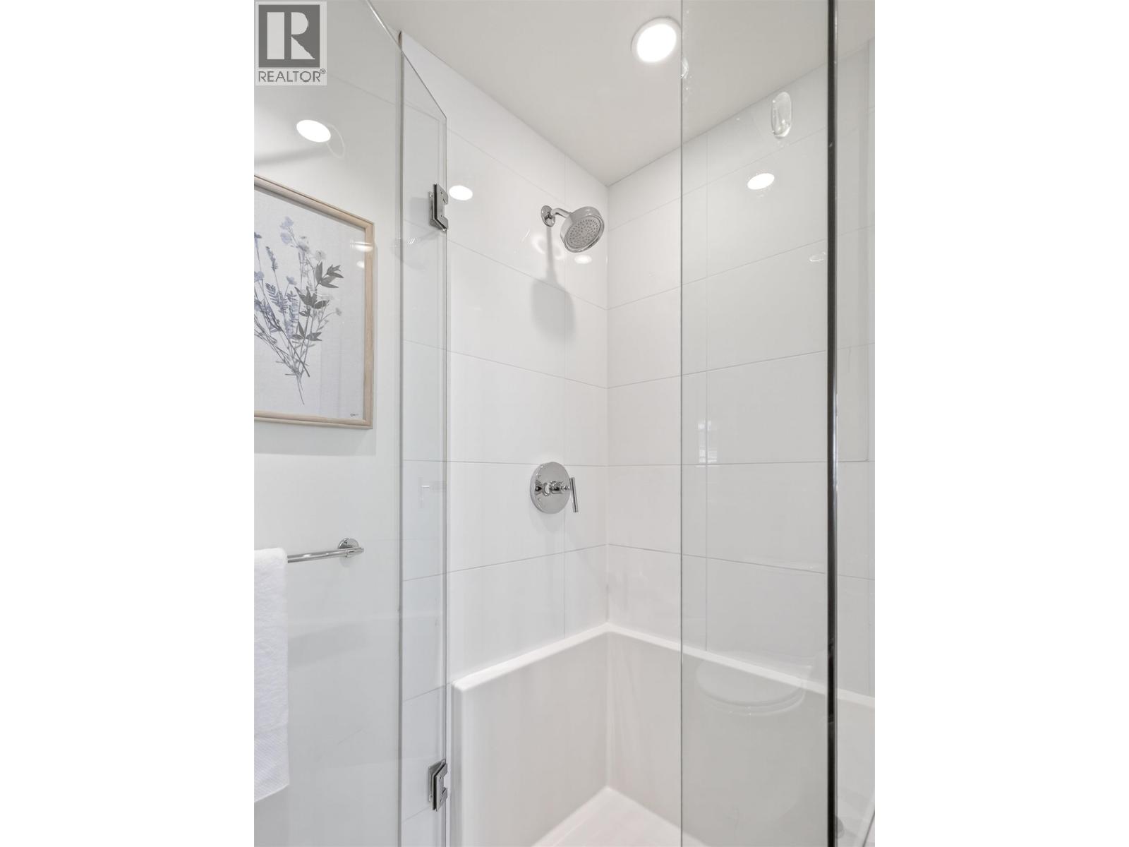 806 3008 Glen Drive, Coquitlam, British Columbia  V3B 0J5 - Photo 13 - R3091104