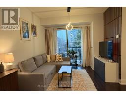 423 - 21 CLAIRTRELL ROAD, Toronto, Ontario