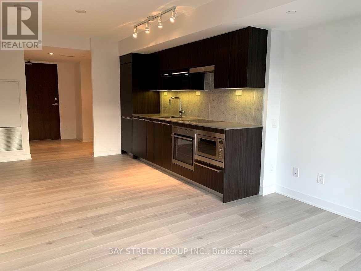 1212 - 80 Queens Wharf Road, Toronto, Ontario  M5V 0J3 - Photo 2 - C12711630