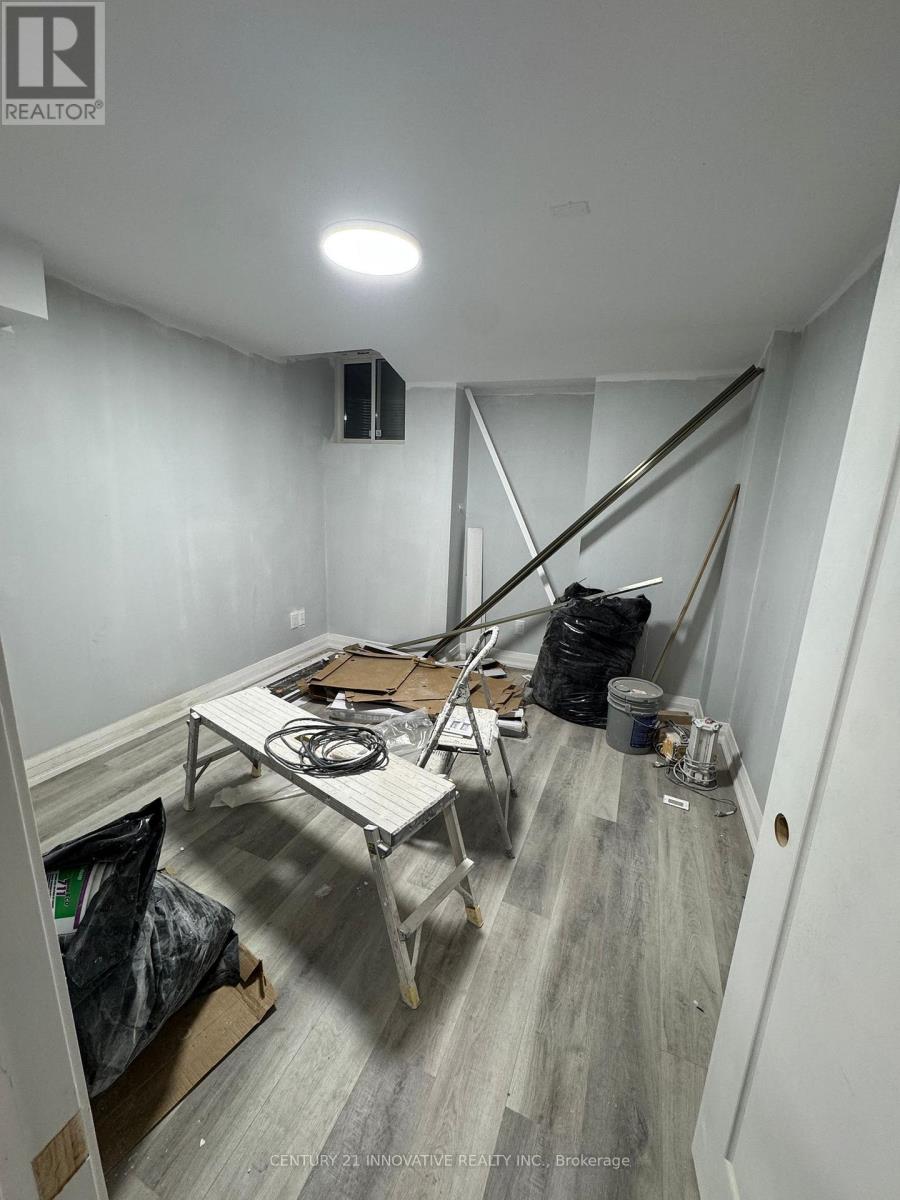 Bsmt - 32 Couperthwaite Crescent, Markham, Ontario  L3R 6N4 - Photo 7 - N12727434