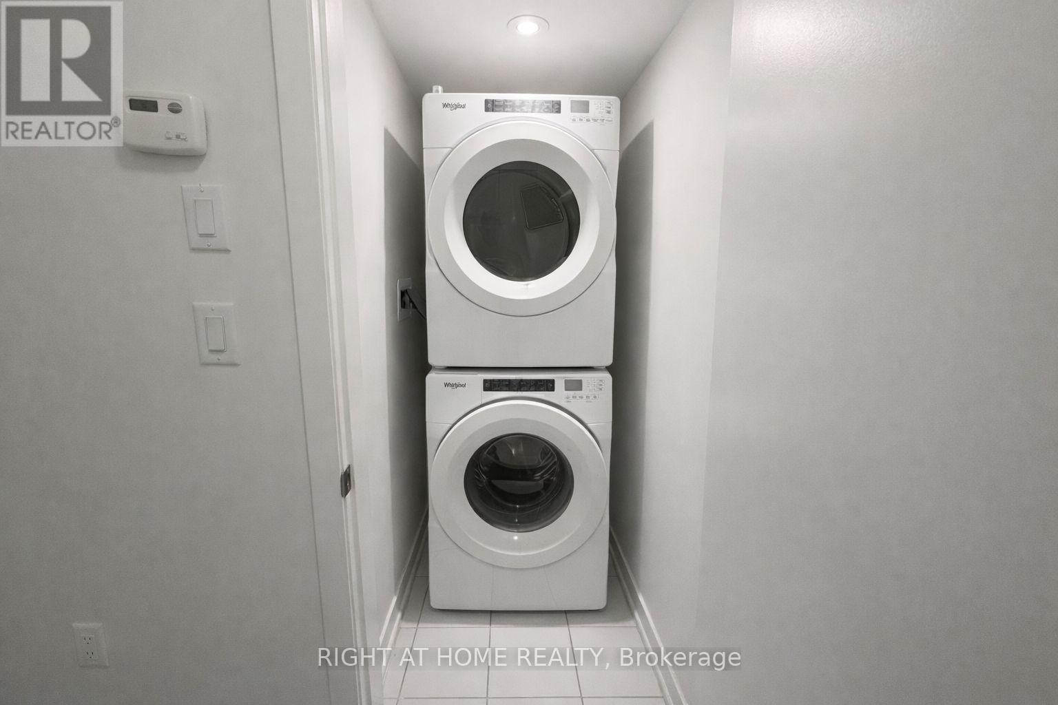 31 - 3409 Ridgeway Drive, Mississauga, Ontario  L5L 0B9 - Photo 18 - W12800388