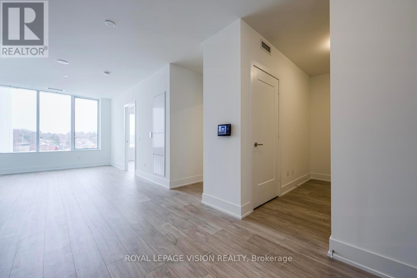 713 - 259 The Kingsway, Toronto, Ontario  M9A 0G2 - Photo 10 - W12670564