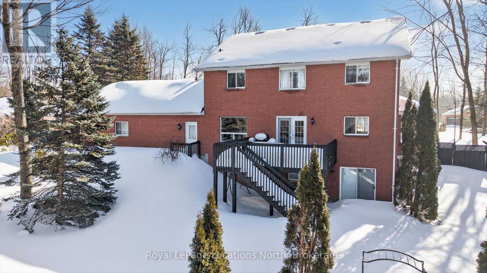 20 Green Mountain Court, Oro-Medonte, Ontario  L0L 2L0 - Photo 11 - S12800414