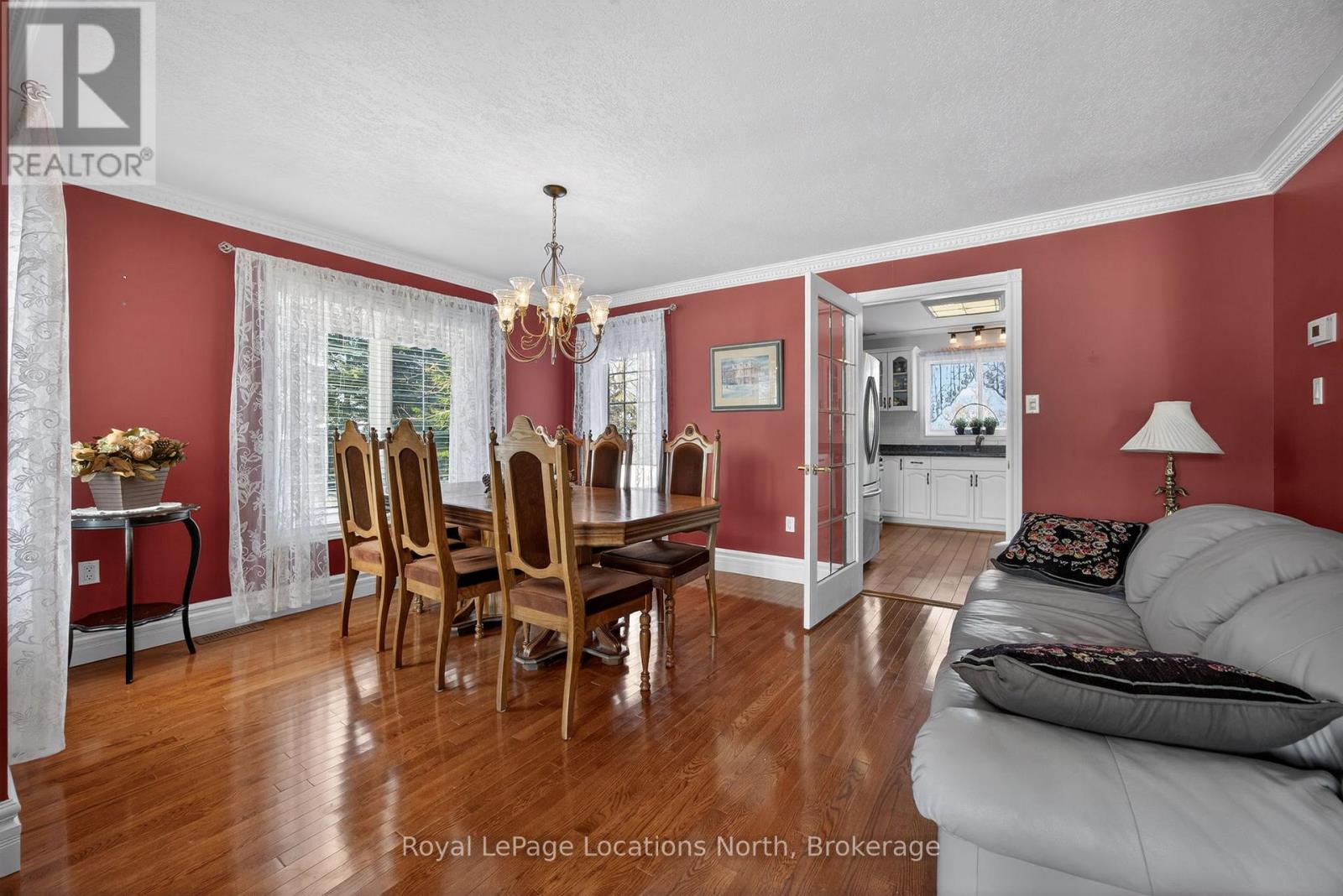 20 Green Mountain Court, Oro-Medonte, Ontario  L0L 2L0 - Photo 19 - S12800414