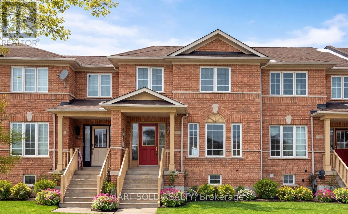 704 CASTLEMORE AVENUE E, Markham, Ontario