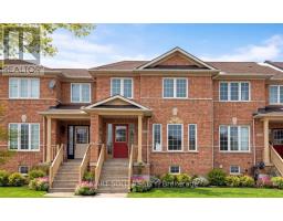 704 CASTLEMORE AVENUE E, Markham, Ontario
