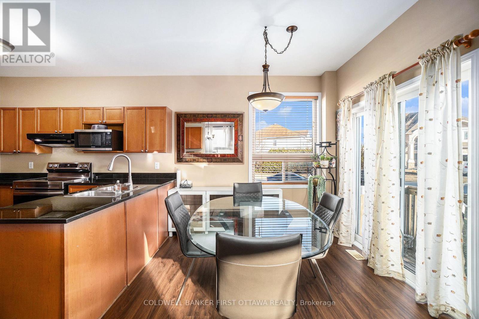 356 West Ridge Drive, Ottawa, Ontario  K2S 2G8 - Photo 12 - X12800402