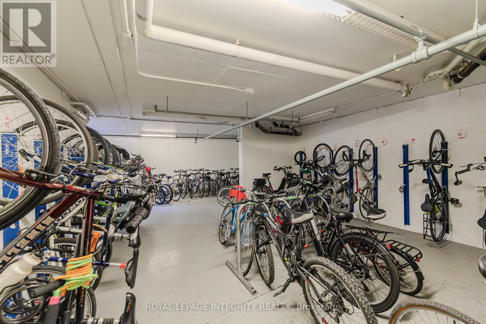 203 - 3099 Carling Avenue, Ottawa, Ontario  K2H 5A6 - Photo 19 - X12800406