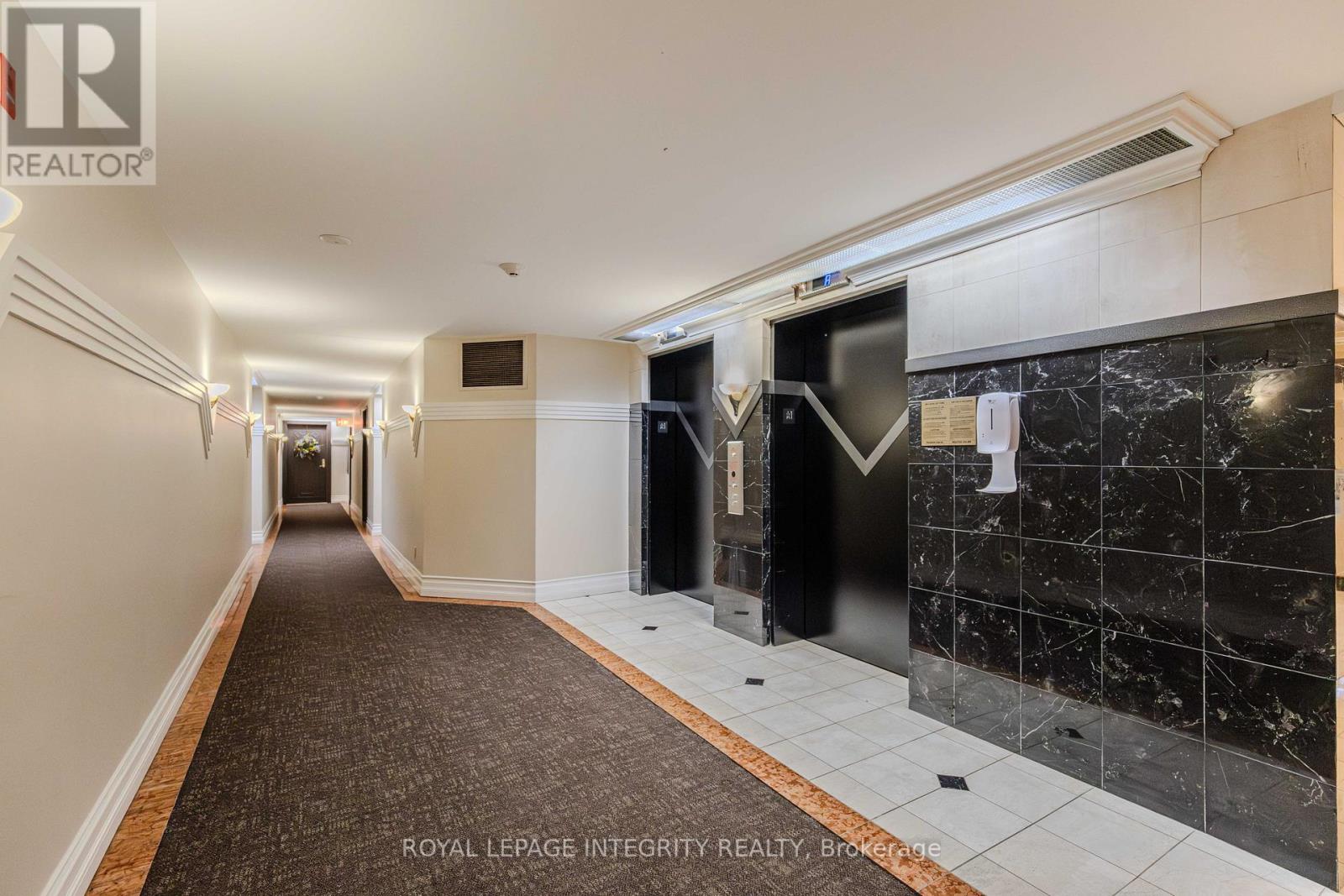 203 - 3099 Carling Avenue, Ottawa, Ontario  K2H 5A6 - Photo 5 - X12800406