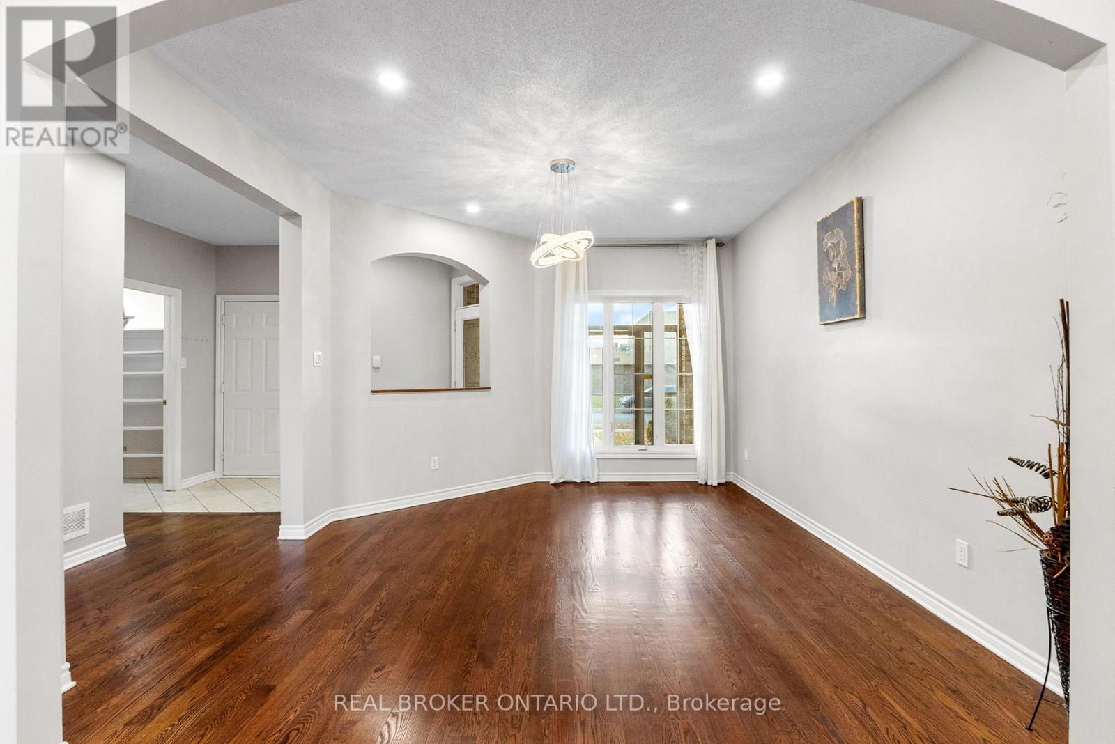 2014 Jasper Avenue, Ottawa, Ontario  K1V 1Z5 - Photo 11 - X12800428