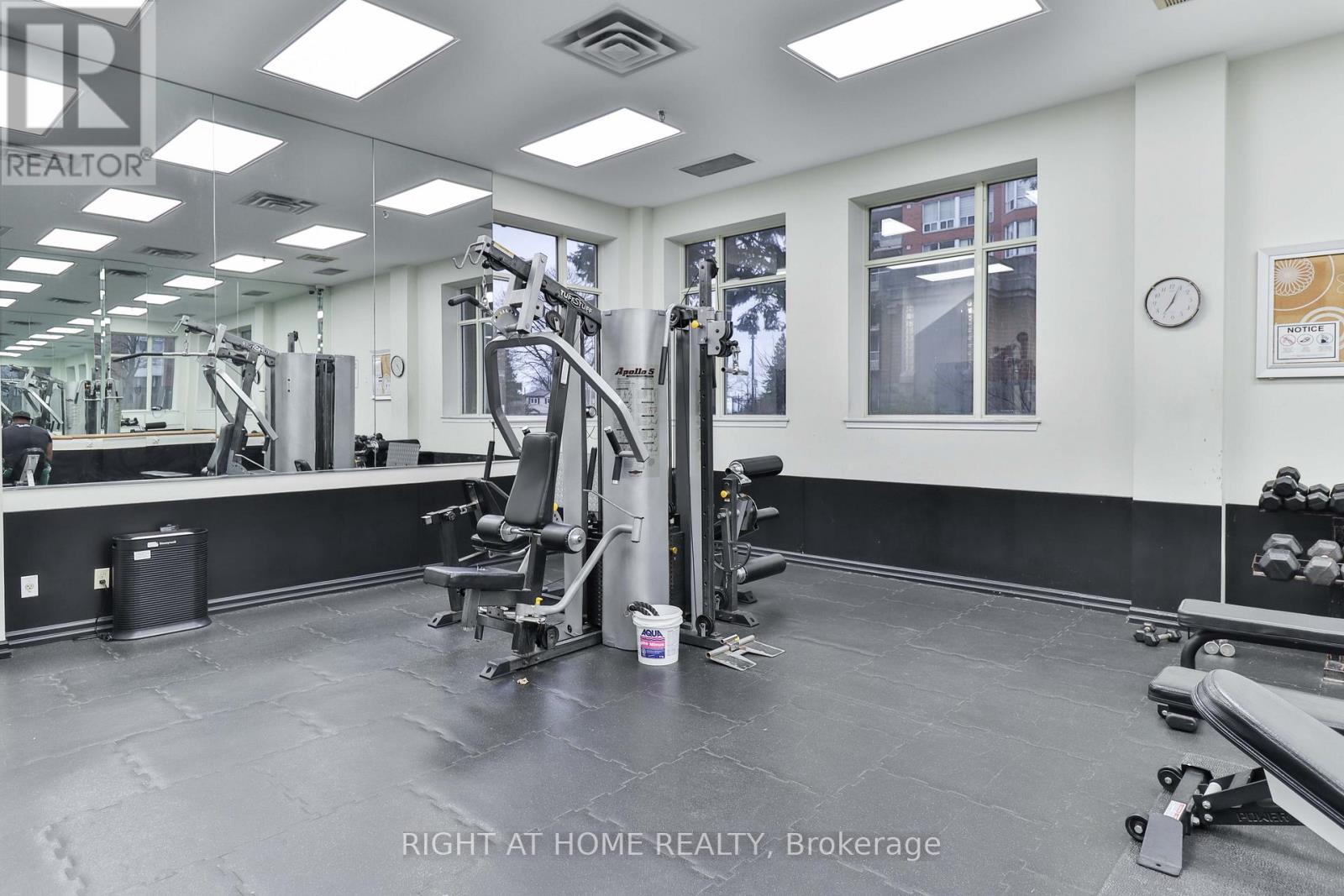 1609 - 410 Mclevin Avenue, Toronto, Ontario  M1B 5J5 - Photo 45 - E12800430